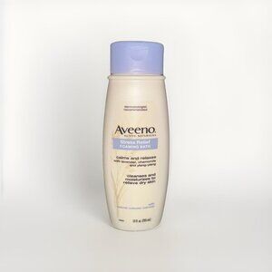 New Aveeno Active Naturals Lavender chamomile Stress-Relief Foaming Bath